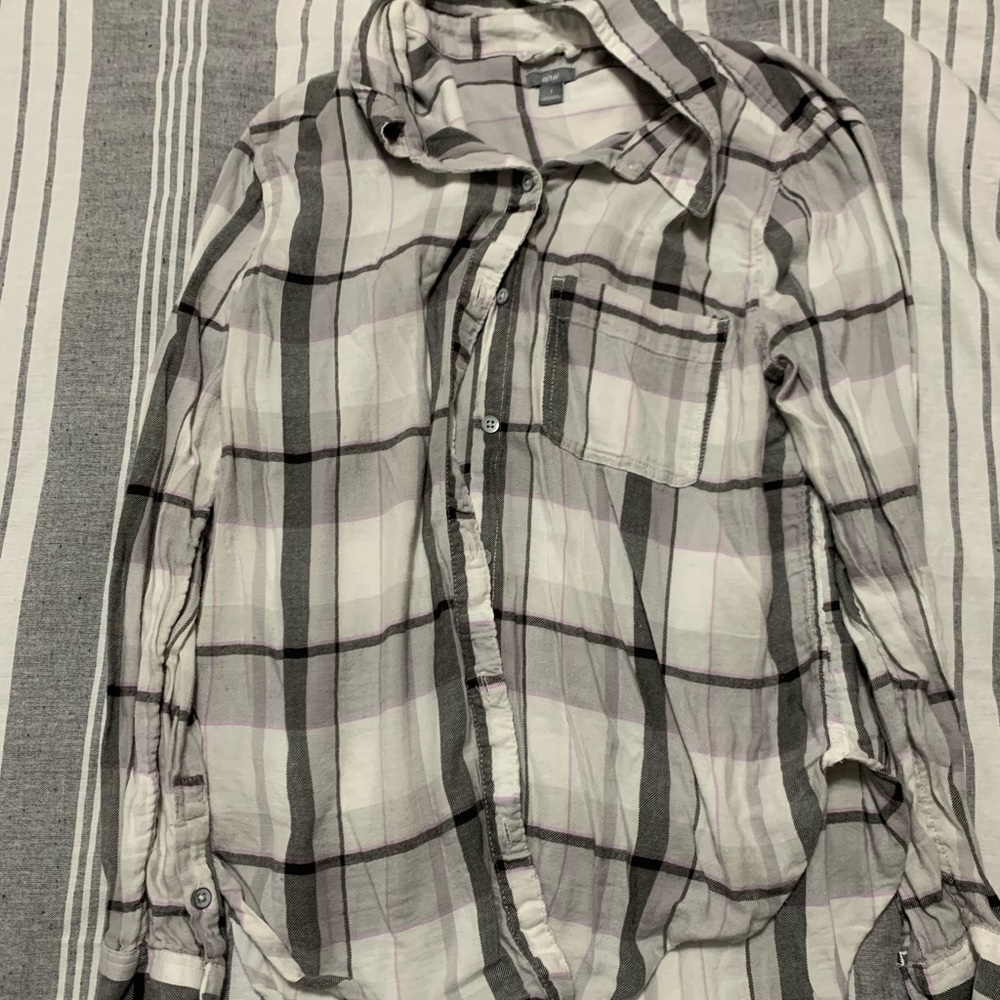 Aerie white and purple flannel plaid shirt